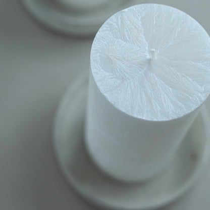 Shea-Blockljus Weiß I Ø 67 x H100 mm – nachhaltige Eleganz