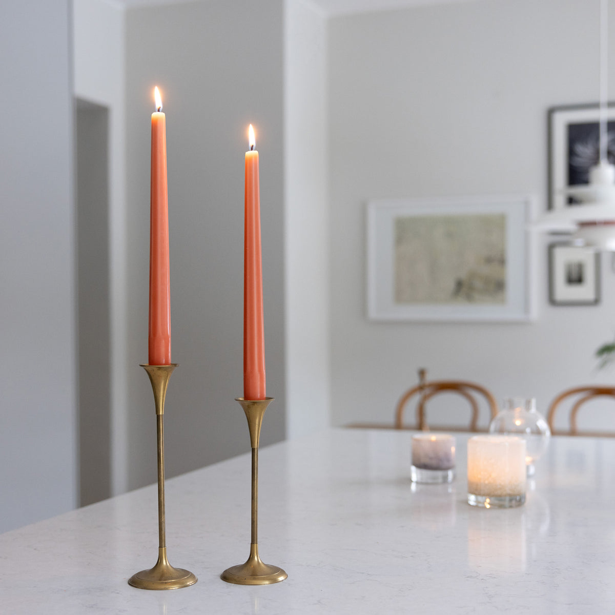 Prismaljus 4er-Pack Apricot I Achteckiges Design I Ø 21 x H 280 mm