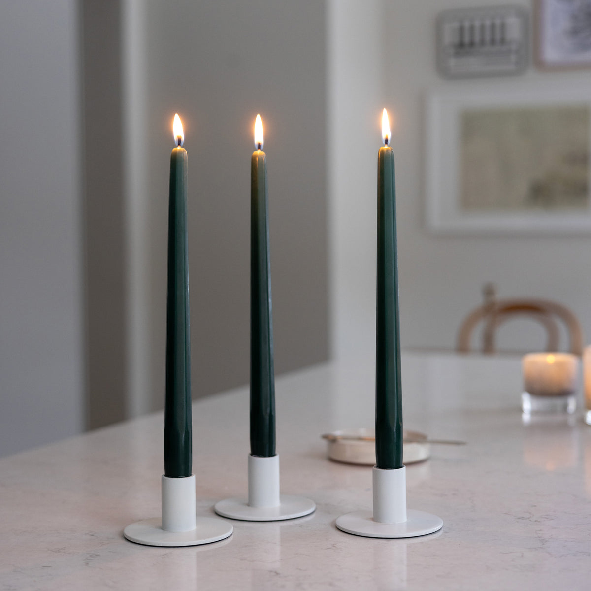 Prismaljus 4er-Pack Tannengrün I Achteckiges Design I Ø 21 x H 280 mm